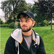 Ciao! Sono Michele vivo a Torino e studio transportation design. Ho fatto il liceo classico per avere una base culturale solida. Ho voglia di fare e divertirmi, posso aiutare per compiti ragazzi/e di elementari e medie! Volendo posso anche aiutare nel dis